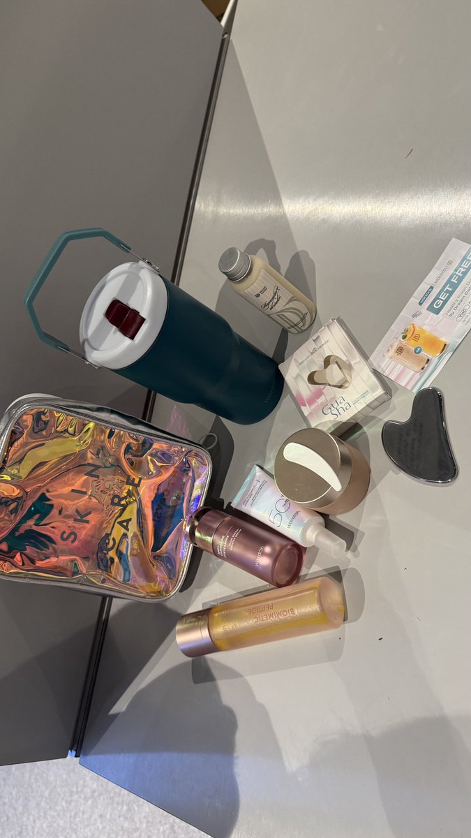 TheSaviorIcan's tweet photo. kalau biasanya cuma fokus skincare dari luar, kali ini coba kenali kulit lebih jauh lewat Wardah Skinverse Skin Longevity Clinic 🥰 ajak bestie dan datang ke SPAC8 ASHTA tanggal 29 September–6 Oktober 2026. RSVP via GOERS di https://t.co/8LfgW9VTNW 💕 #WardahSkinLongevityClinic https://t.co/9VJ6xOBILj