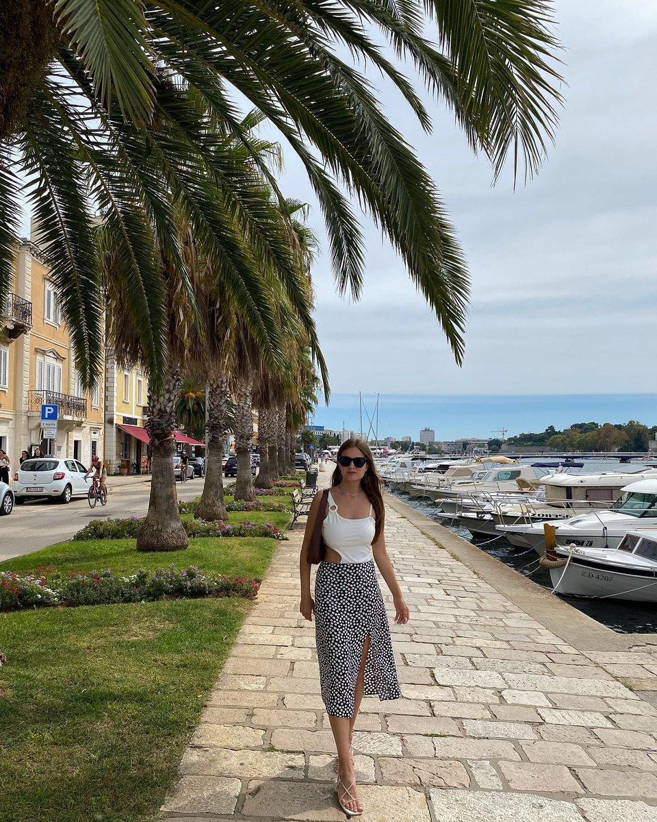 TashAbi's tweet photo. Already missing those warm, sunny days. https://t.co/BuRM8YZI6F