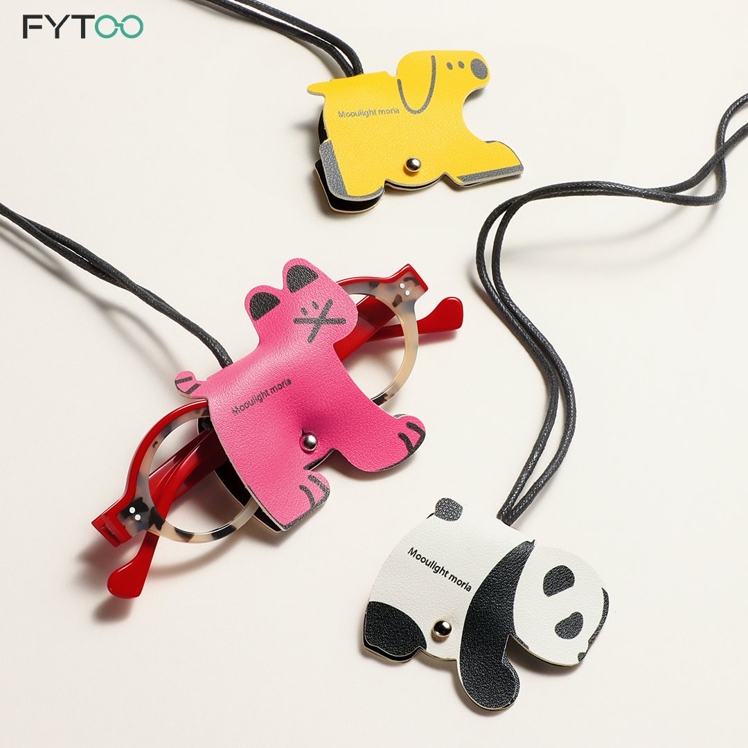 Fytoo_brand's tweet photo. Meet your new favorite accessory: these adorable animal glasses holders.🐶🐱🐼 Cute, functional, and guaranteed to make you smile.

🛍️Panda Glasses Chain        SPU: FT735962

#fytoo #eyeglasses #eyewear #glassesfashion #prescriptionglasses #optical #outfitidea #lifeinframes https://t.co/4zeoMHcIt2
