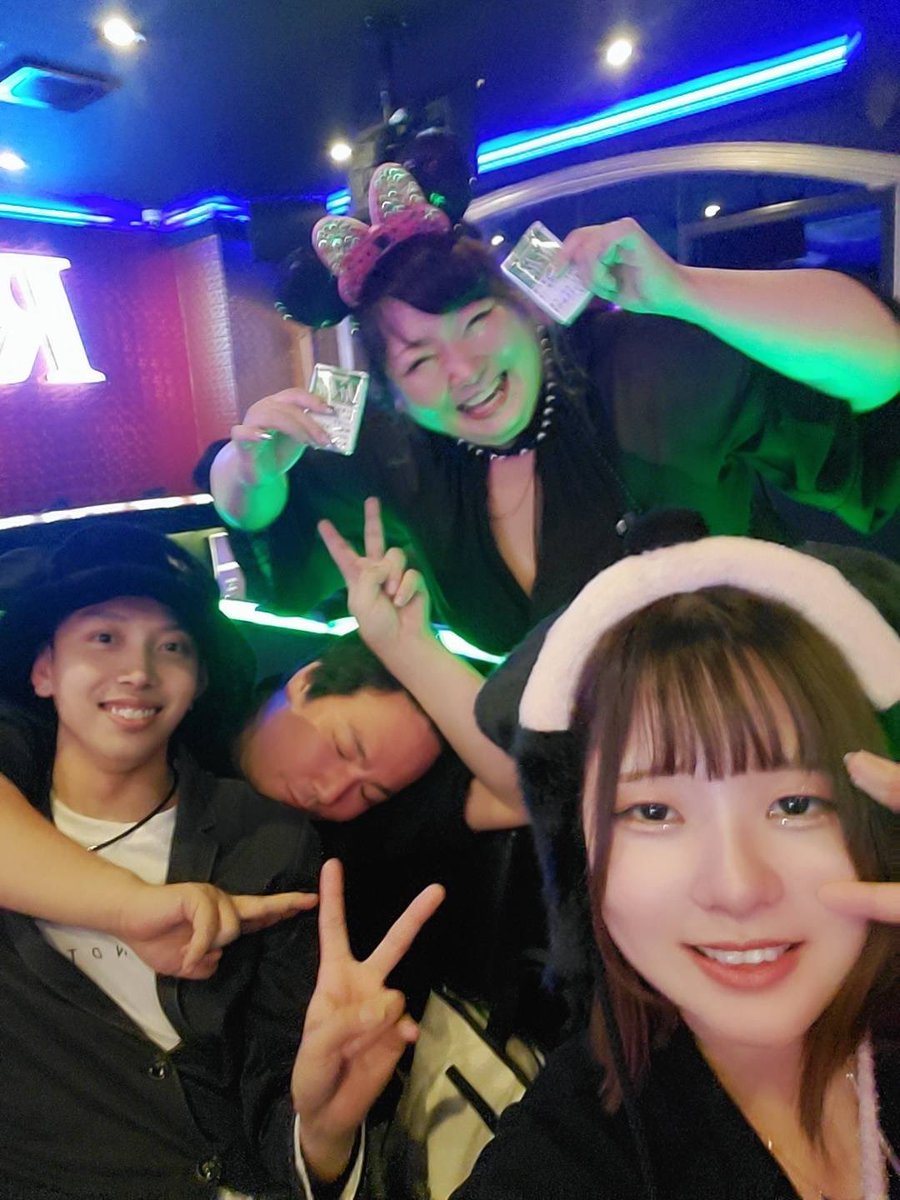 kkcykr's tweet photo. 誕生日たのしかったぁぁ
プレゼントもたくさんもらっちゃった💕🎂 https://t.co/A5WQG1LnnU