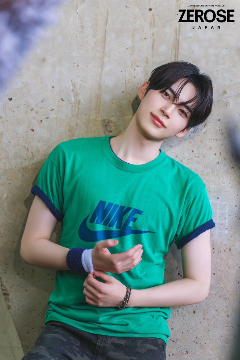 ahnwana's tweet photo. 📷 '回帰LOVE' MV Behind Photos 

#성한빈 https://t.co/TcZjkZlrv4