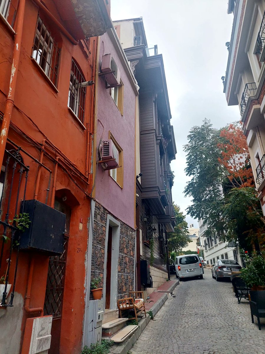 poxaline_'s tweet photo. Autumn in Istanbul... I love you.... https://t.co/IPCigGeiMz