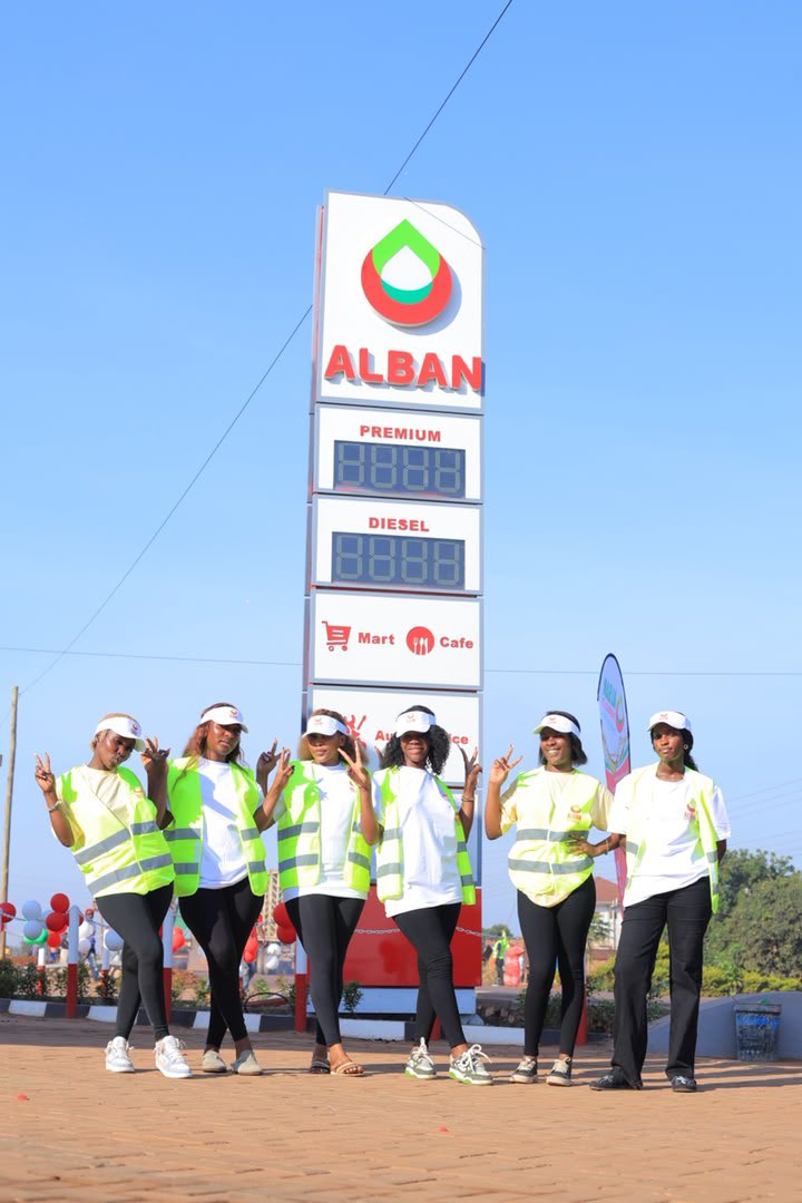 saufah_'s tweet photo. Quality you can trust.
The new @AlbanEnergies petrol station in Njeru-Mbiko Nakibizi is built to deliver reliable fuel and excellent customer service every day.
#AlbanenergiesLtd #providingenergysolutions https://t.co/jyYGU5OFrx