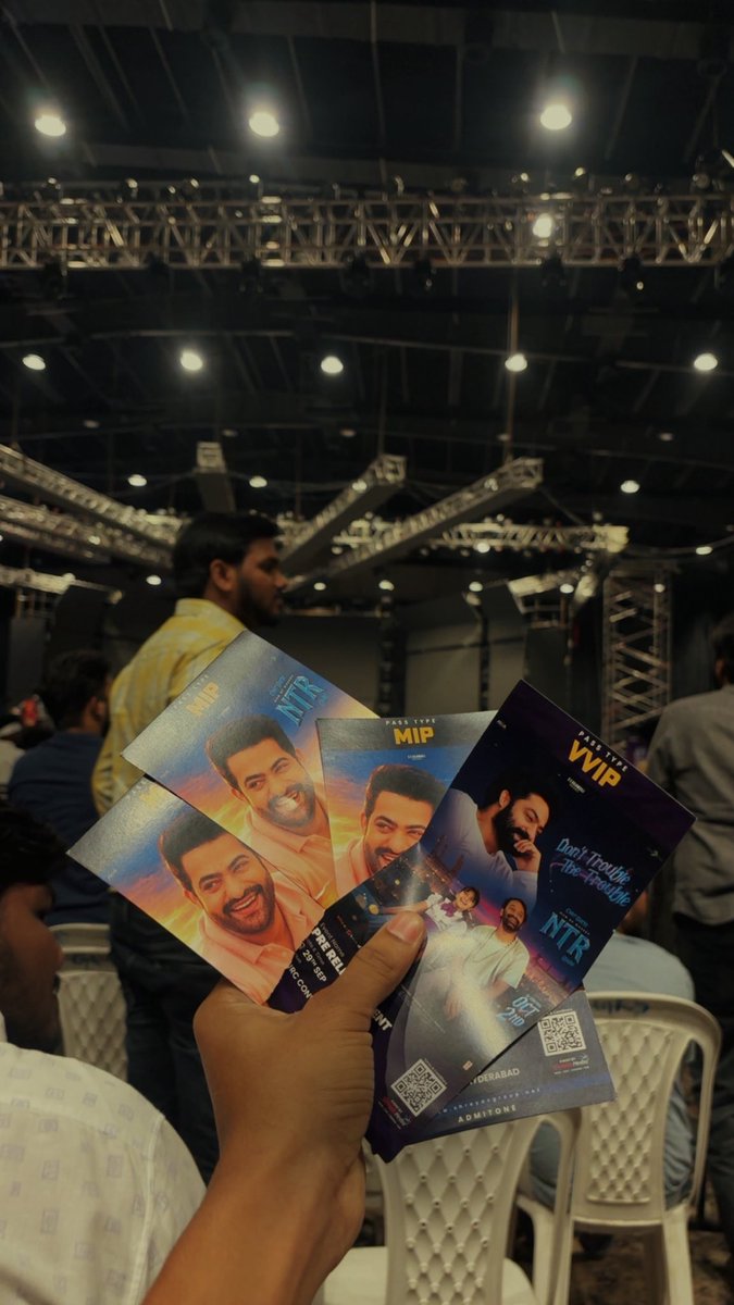 Bunny9rs's tweet photo. Event ki yenta mandi ochinruu tigers 🐯💗 https://t.co/iaasnJOxH8