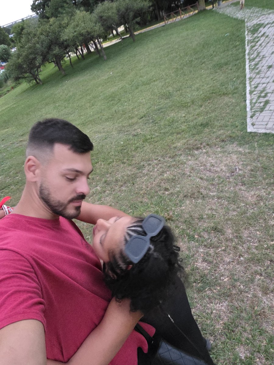 Kellerr_C20's tweet photo. Completamente agradecida por el hombre que tengo 🩷 https://t.co/RMj04VIUbr