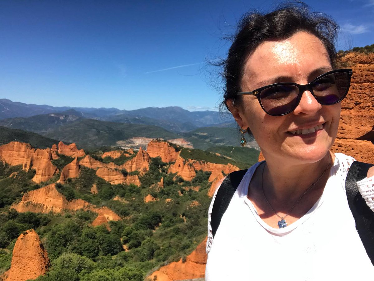 Pati_Zamboni's tweet photo. Orellán Viewpoint, Las Médulas https://t.co/FhDsjD0pOb