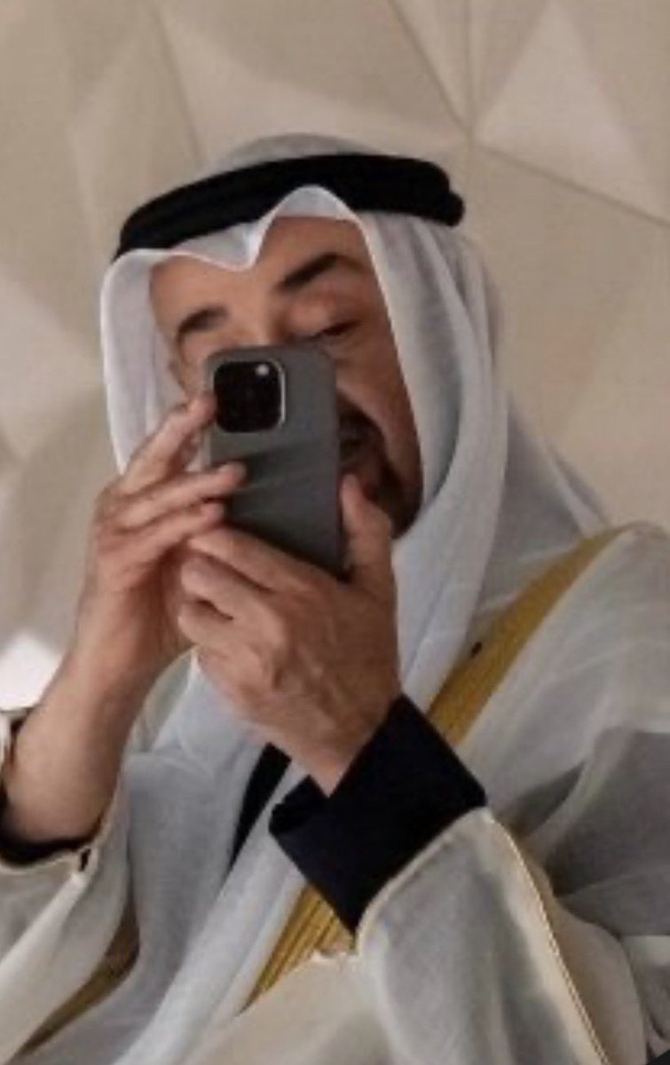alsuwaidi942's tweet photo. بوخالد🇦🇪🫡

يا حظها الصورة فيك و أنت تصورها
المشهد جميل ولكن أنت من يبهرها 

#فخورين_بالامارات 
#الامارات_العربية_المتحدة 
#محمد_بن_زايد_آل_نهيان https://t.co/FQF2H3SZGC