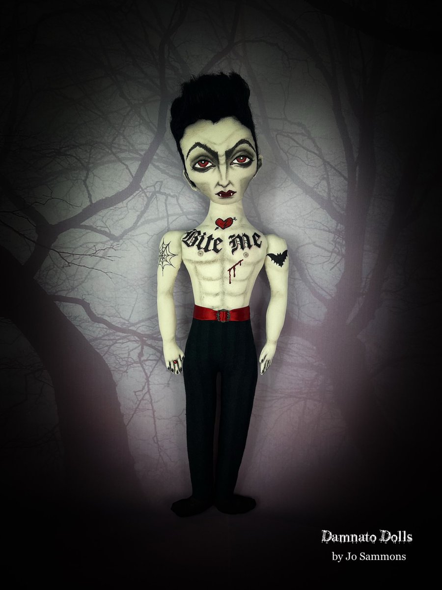 DamnatoDolls's tweet photo. Handmade art doll available in my Etsy shop https://t.co/K94hawzVZk
#tattoos #tattooedmen #menwithtattoos #clothdoll #alternativeart #unusualart #vampire #HalloweenArt https://t.co/RRwv0XiodJ