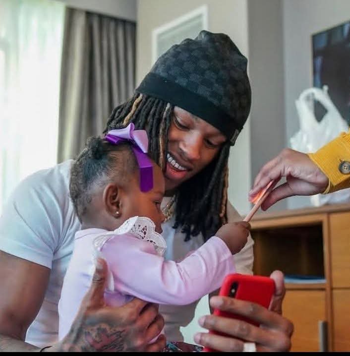 MunnaGangOblock's tweet photo. King von 💔 
And True Bennett 🤍🫶 https://t.co/XtxL6DQVty