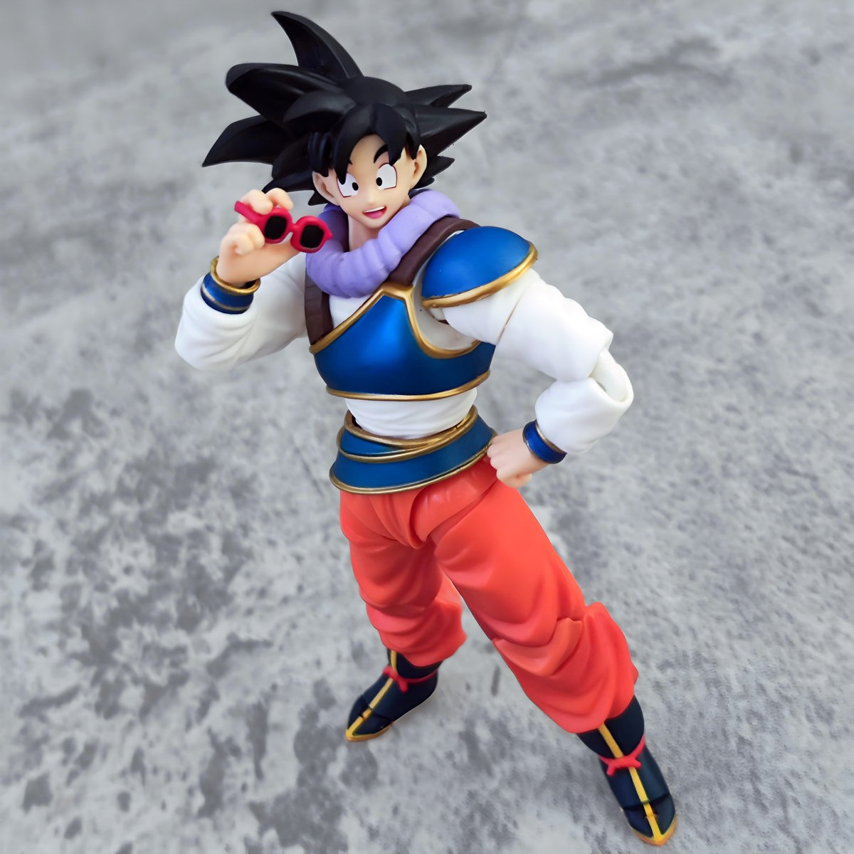 vicdbz's tweet photo. Goku luciendo moda Yadrat y Shunkanido.
#DragonBall #SonGoku #Yadrat #Shunkanido #Figureo https://t.co/6KNOWLYMFH