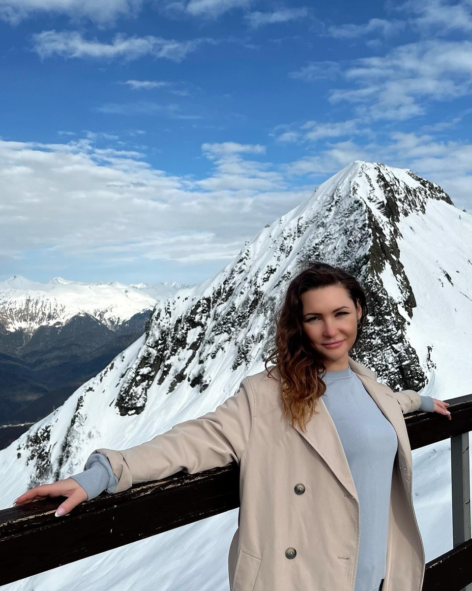 JE_SDC's tweet photo. Borscht voyage, Sochi 2023, family time, mountains are one love https://t.co/mNHncVRPsL