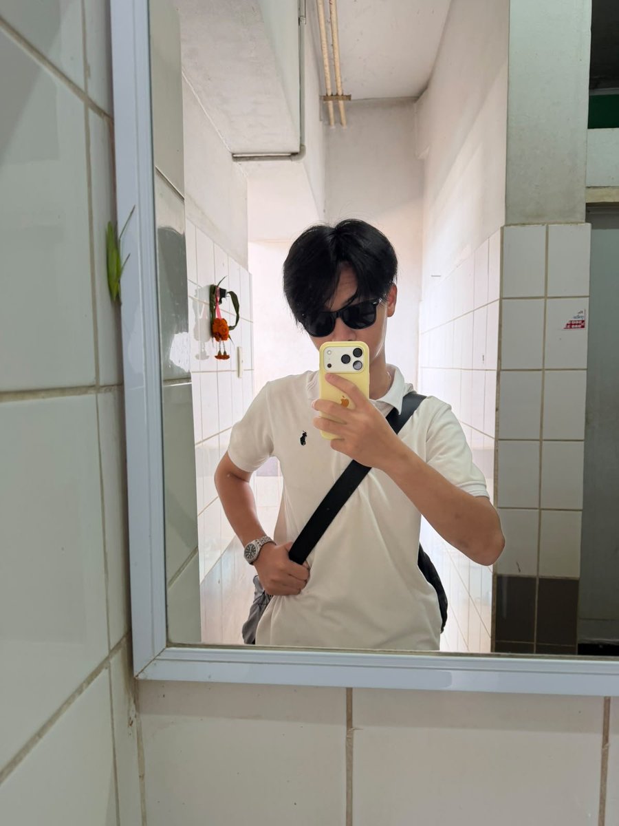 Boykeomithong's tweet photo. ໄປໃສດີ  ໄປຫ້ອງເຈົ້າໄດ້ບໍ່😅 https://t.co/goRTq5QBOe
