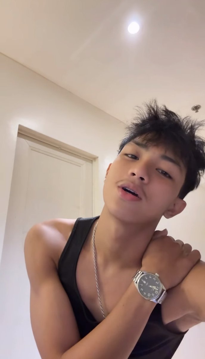 thirstday0's tweet photo. https://t.co/9a9CtKeUnC