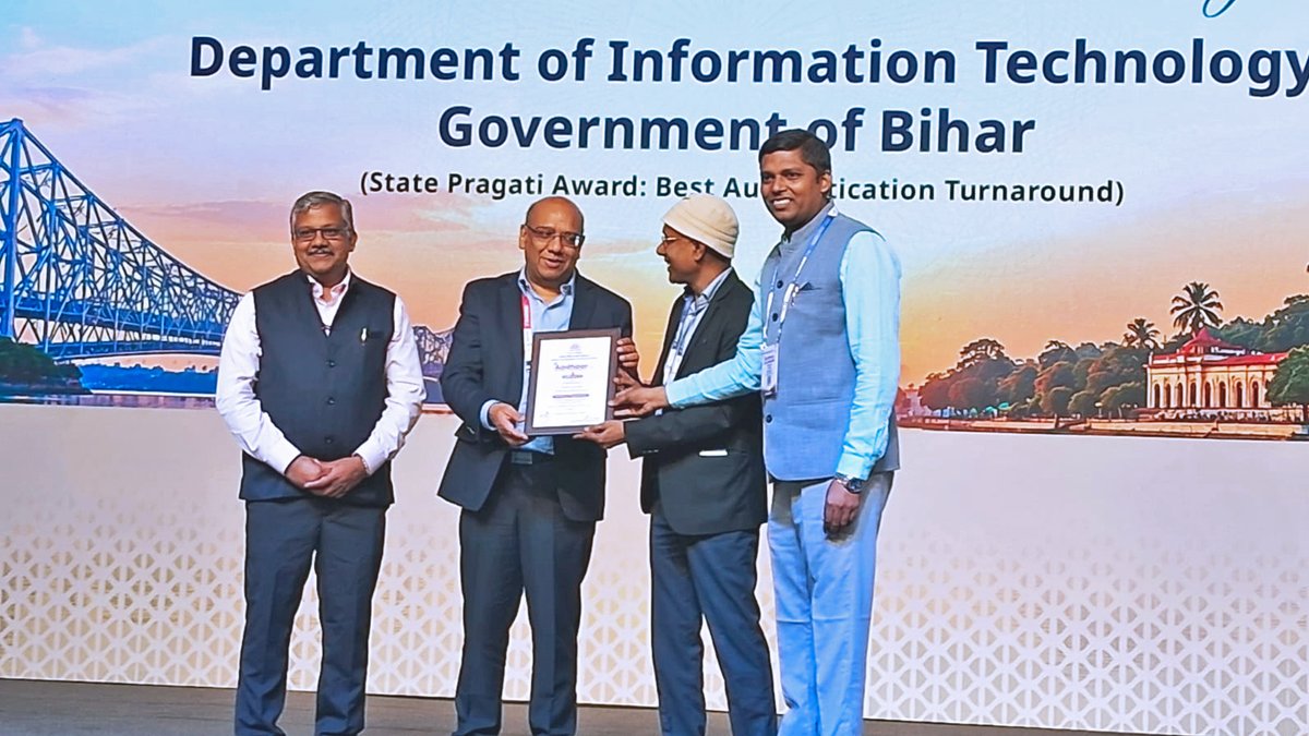 DitBihar's tweet photo. A Proud Milestone for Bihar’s Digital Governance : The Department of Information Technology, Government of Bihar has been conferred the State Pragati Award, Best Authentication Turnaround by UIDAI at the 5th Aadhaar Samvaad, Kolkata.

The CEO, UIDAI, also acknowledged Bihar as the Best Performing State across India, recognising the State’s strong performance in Aadhaar authentication services, With 5 lakh+ Aadhaar authentication transactions processed every day, this recognition reflects Bihar’s continued efforts towards efficient, reliable and citizen centric digital services.

@mishranitish 
@AbhaySinghIAS 
@UIDAI 
@_DigitalIndia 
@IPRDBihar 

#Bihar #DITBihar #UIDAI #AadhaarSamvaad #StatePragatiAward #DigitalBihar #DigitalGovernance #GoodGovernance #BiharGrowth #citizenservices