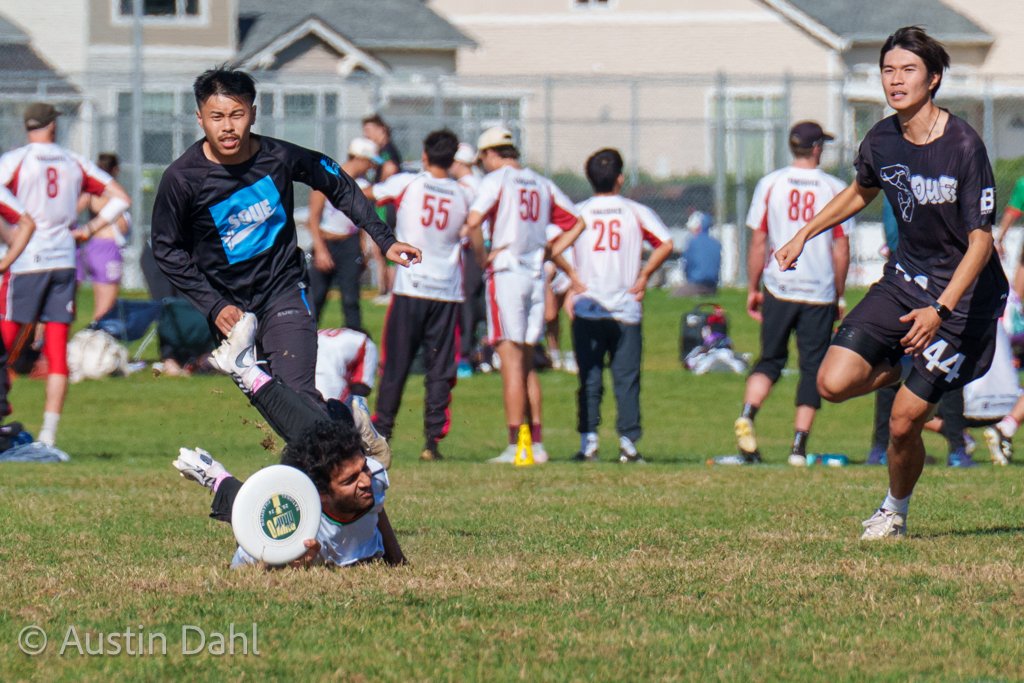 austindahl's tweet photo. Photos of the crossover game on Saturday regionals between @Switchback_Ulti and @SoufUlti. Many more in https://t.co/QU11INhWkC
#ultimate #frisbee @USAUltimate @Ultiworld https://t.co/YNyS5Cf8eE