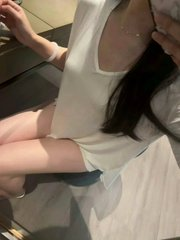 ThomasWrigcdm8's tweet photo. 第一次玩X！！  

有人想锐评一下我的燥福嘛 🥹     

看📷！看福！不要📷 https://t.co/bmw5ARTRM5