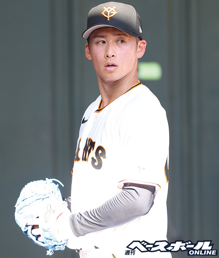 BaseBallMOnline's tweet photo. 【Thank You👏👏】

巨人・板東湧梧投手が今季限りでの現役引退を表明しました

ソフトバンクと巨人でプレーし、通算114試合に登板して10勝をあげた。実力に加え、端正なマスクでも注目を集めた

PROFILE▼
https://t.co/dA1PH76J0R

#板東湧梧 #読売ジャイアンツ #巨人 #giants https://t.co/XClZsSz8kP