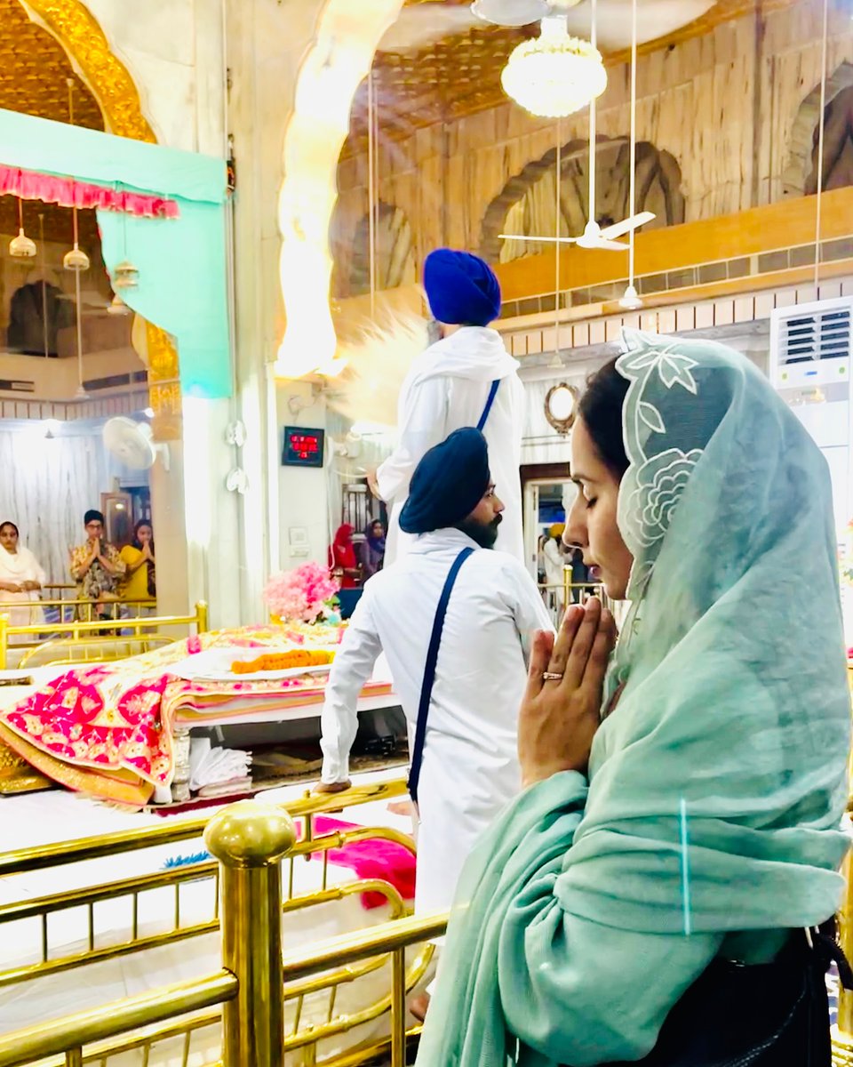 leoslvarj's tweet photo. May Waheguru Ji keep His merciful hand upon everyone. https://t.co/A3Ghx0UiSx
