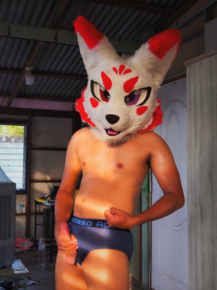 ZE_Paw_'s tweet photo. 🦊💦🔥 https://t.co/xTGCjKBlb9