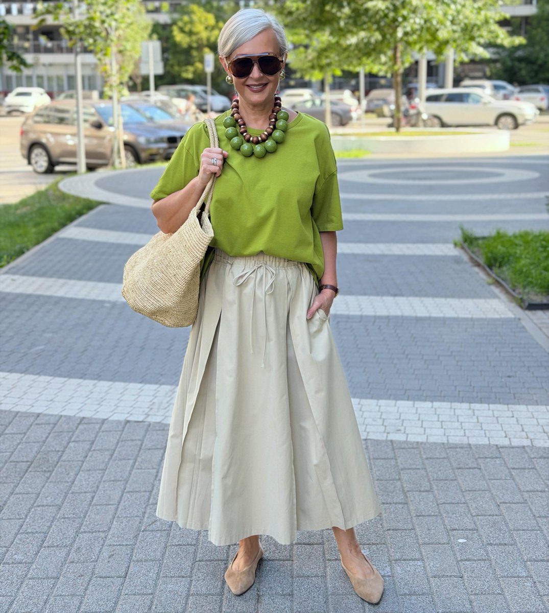 blah23123's tweet photo. Photo by Olga from Moscow in Moscow with @loverepublic_official, @sela_ru, @befree_fashion, @limestorecom, and @pj_murano. May feature a headscarf, head covering, turban, and text. https://t.co/GzJGOnPCxX