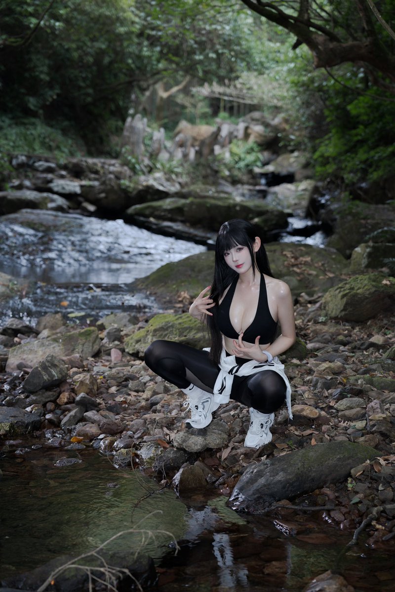 mikomikoww's tweet photo. A little escape into the wild. 🌿🖤 https://t.co/N1IMrK6VtN