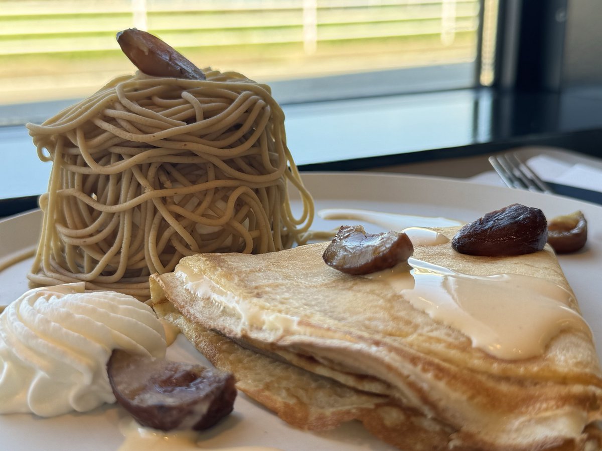 siroro_'s tweet photo. 食べたくて。
栗美味しい。
秋ですね笑。 https://t.co/epBea48faV