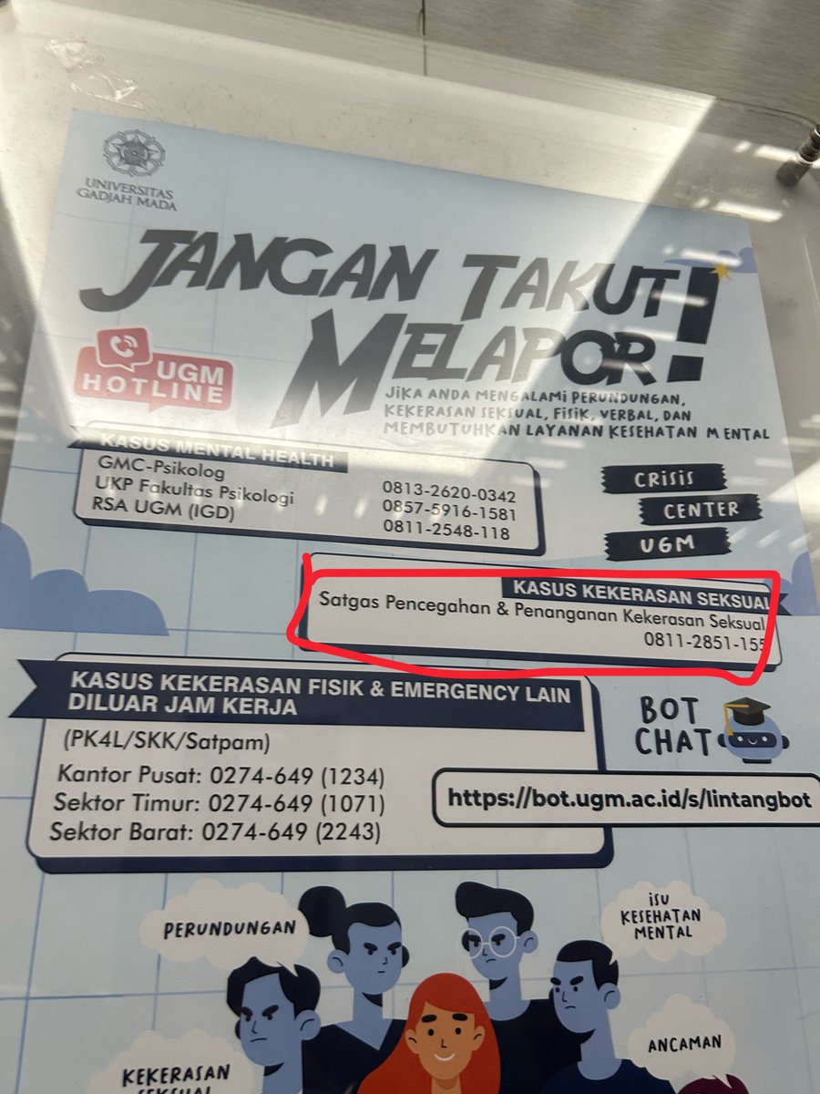 snowlovesmoon's tweet photo. Mereka bahkan taruh poster jika terjadi Kasus KS, namun MENGAPA harus viral dulu? mengapa harus rame dulu baru bertindak? mengapa harus tunggu banyak korban yg speak up dan bukti” yang beredar? mengapa hrus menunggu kami yang melawan sampai kami harus speak up dlu bru brtindak? https://t.co/HOClFxvedF