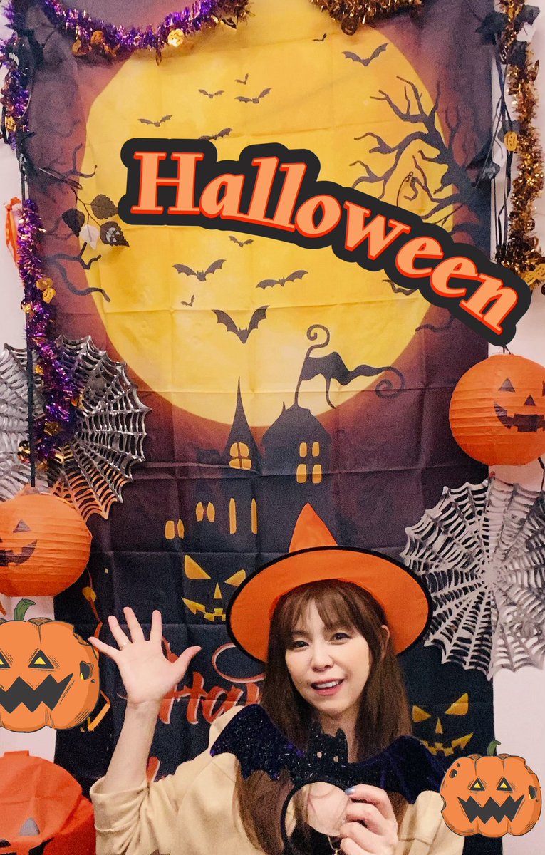 tomiokamiu's tweet photo. ハロウィンフォトスペース🎃
私もお手伝いしました❣️

みんな来てね！
特典もありますよー❣️

#ジェリタブラン https://t.co/zgRNSdQQs5