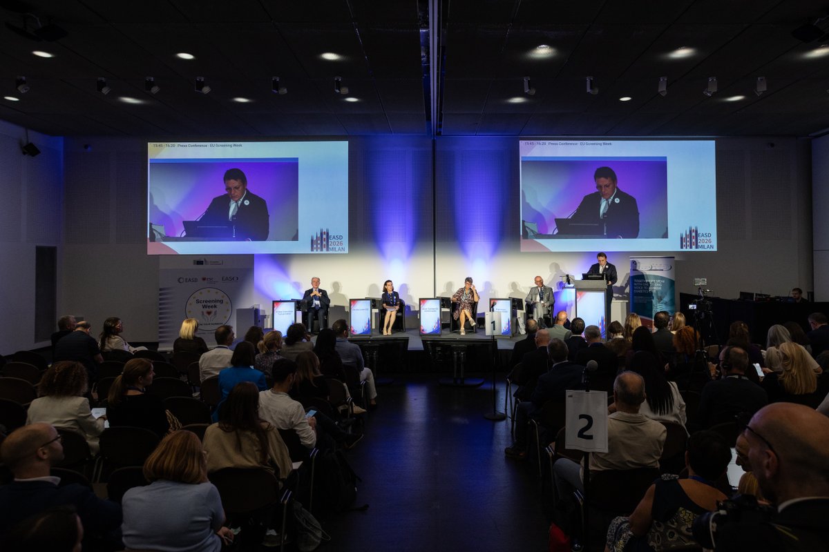 escardio's tweet photo. Yesterday in Milan, Commissioner @OliverVarhelyi @escardio @EASDnews and @EASOobesity welcomed the launch of the first-ever #EUScreeningWeek at a press conference.

ESC President, Cecilia Linde: "For too long, a person’s chances of preventing cardiovascular disease have been influenced by factors beyond their control, including where they live, their gender, or their socioeconomic circumstances. Screening is our chance to change that. By identifying risk early and connecting people with timely care, we can help ensure that everyone has an equal opportunity to live a longer, healthier life."
 
Read the press release 👉 https://t.co/0FOGmM8GmS
 
#EUScreeningWeek #WorldHeartDay @LindeCecilia