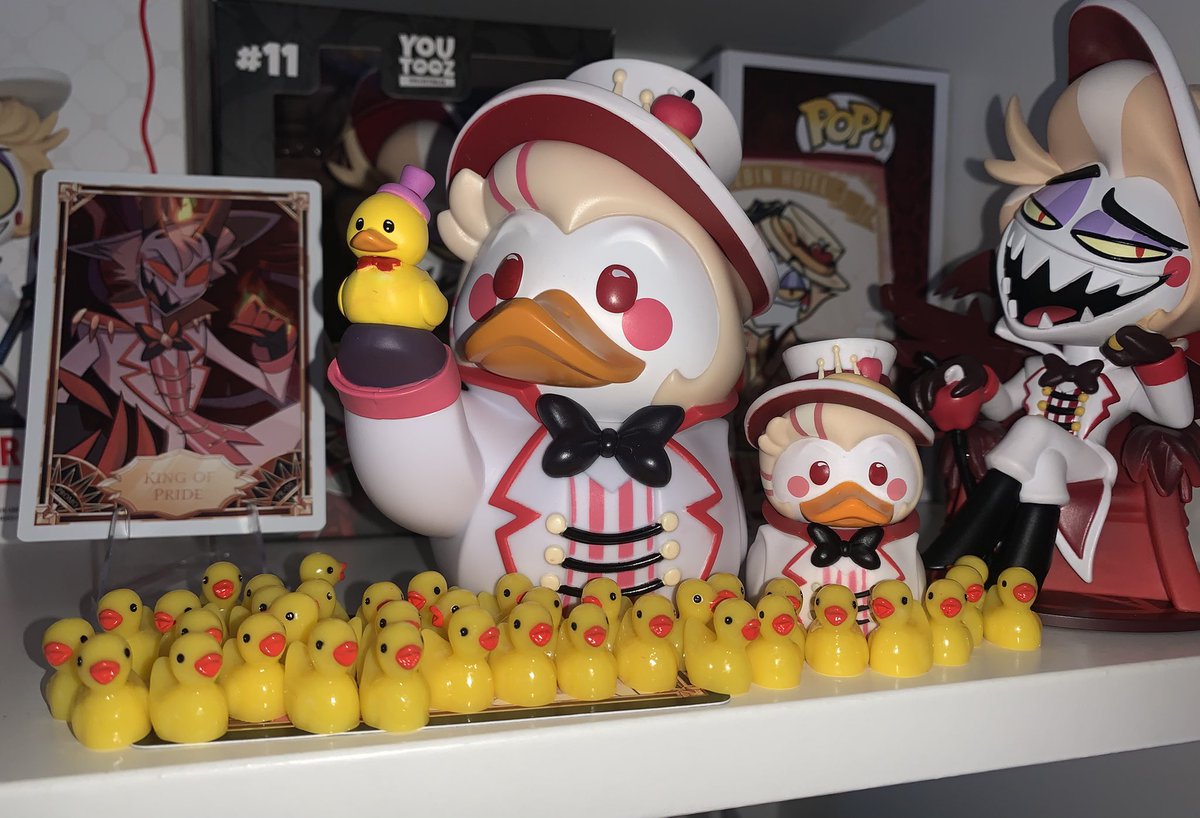 luciferssduckk's tweet photo. so many ducks! 🤍🍎 https://t.co/1Ou1llxOe3