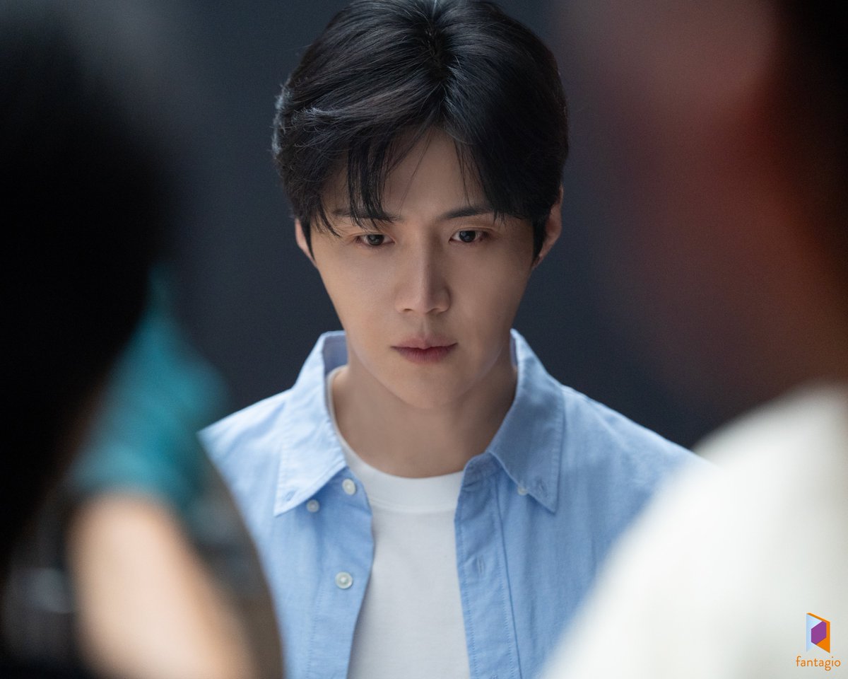 KIMSEONHO_offcl's tweet photo. https://t.co/Jwa35mPWgE