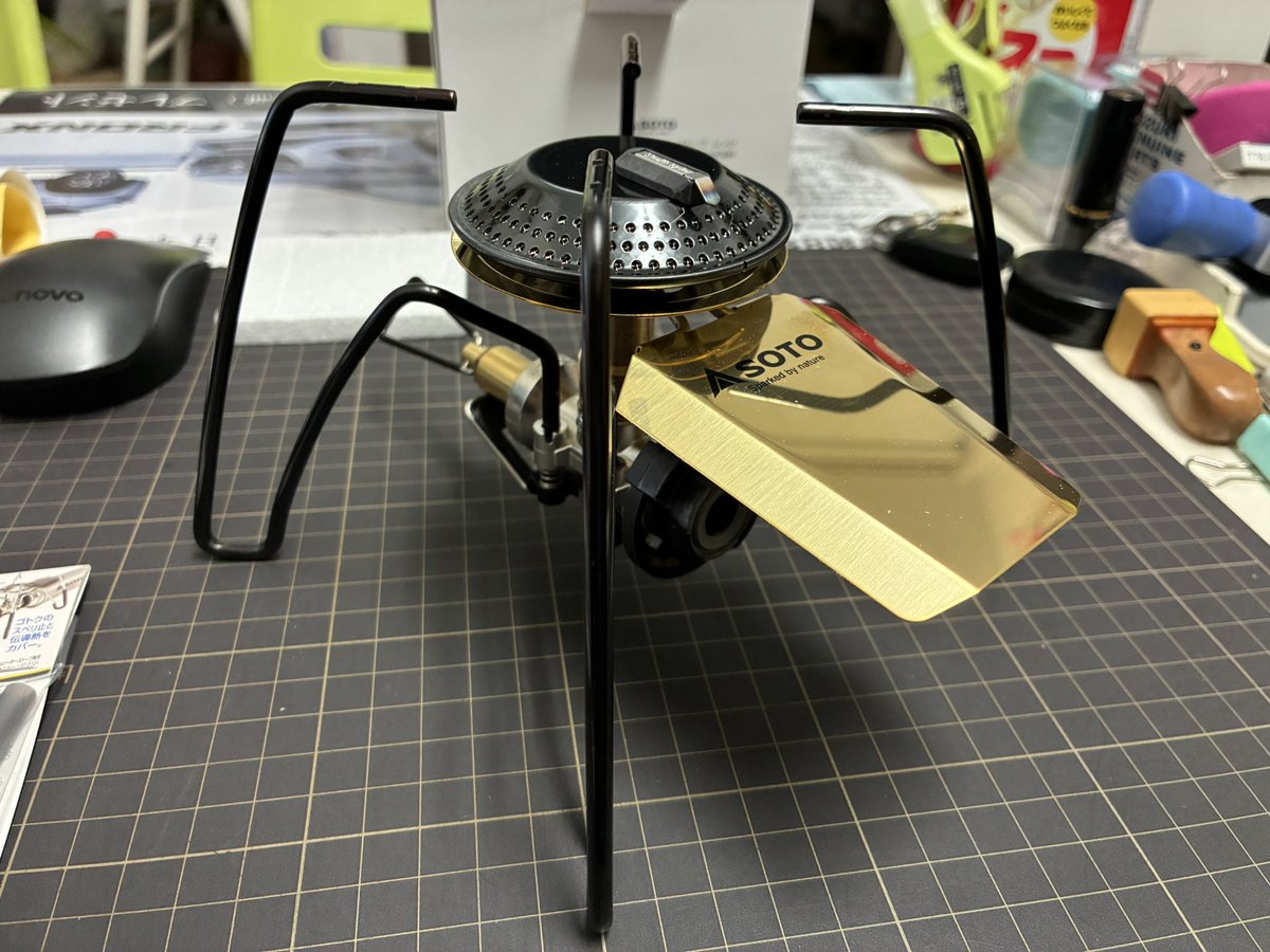 hinodeya5's tweet photo. 真鍮製レギュレーターストーブ
激シブ
#SOTO
#新富士バーナー https://t.co/YcGspqvJa9