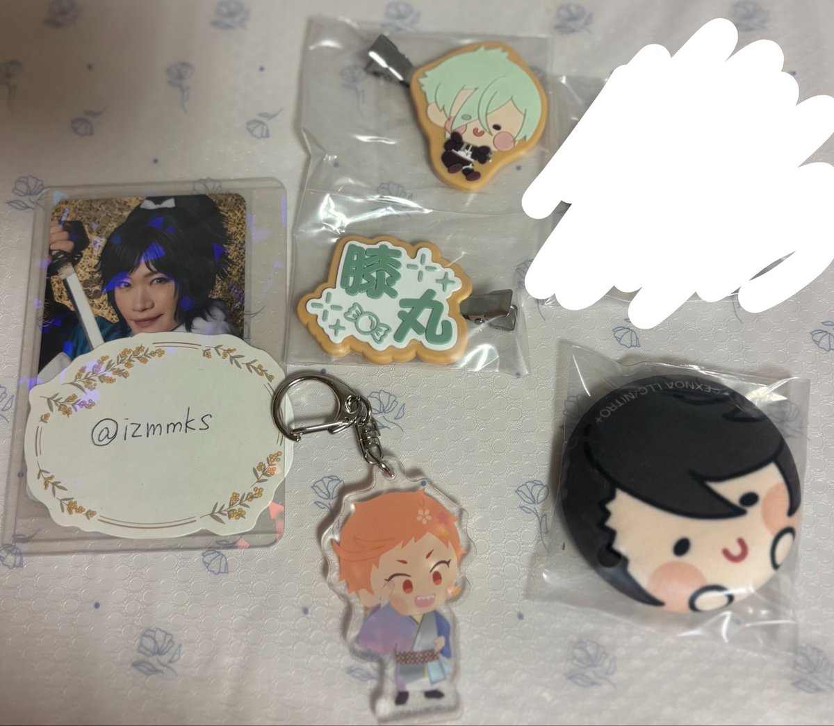 izmmks's tweet photo. 刀剣乱舞 とうらぶ エニマイくじ んまほっぺ ピューロランド わんぱく コラボ交換

譲 E賞 膝丸
     F賞 陸奥守
     ピューロコラボアクキー 岩融

求 F賞 加州or500円➕送料
    アクキー鶯丸or定価➕送料

ぽちくじなど刀剣乱舞関係組み合わせてのお取引可能、組み合わせはお気軽にお声かけ下さい https://t.co/FZQSeWAtkK