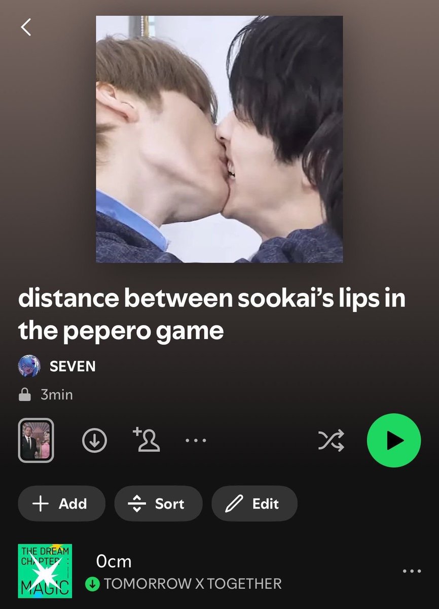 Melo_Moa_'s tweet photo. Look what I found 😂
#TXT #SOOBIN #KAI https://t.co/5DQUsNfnTD