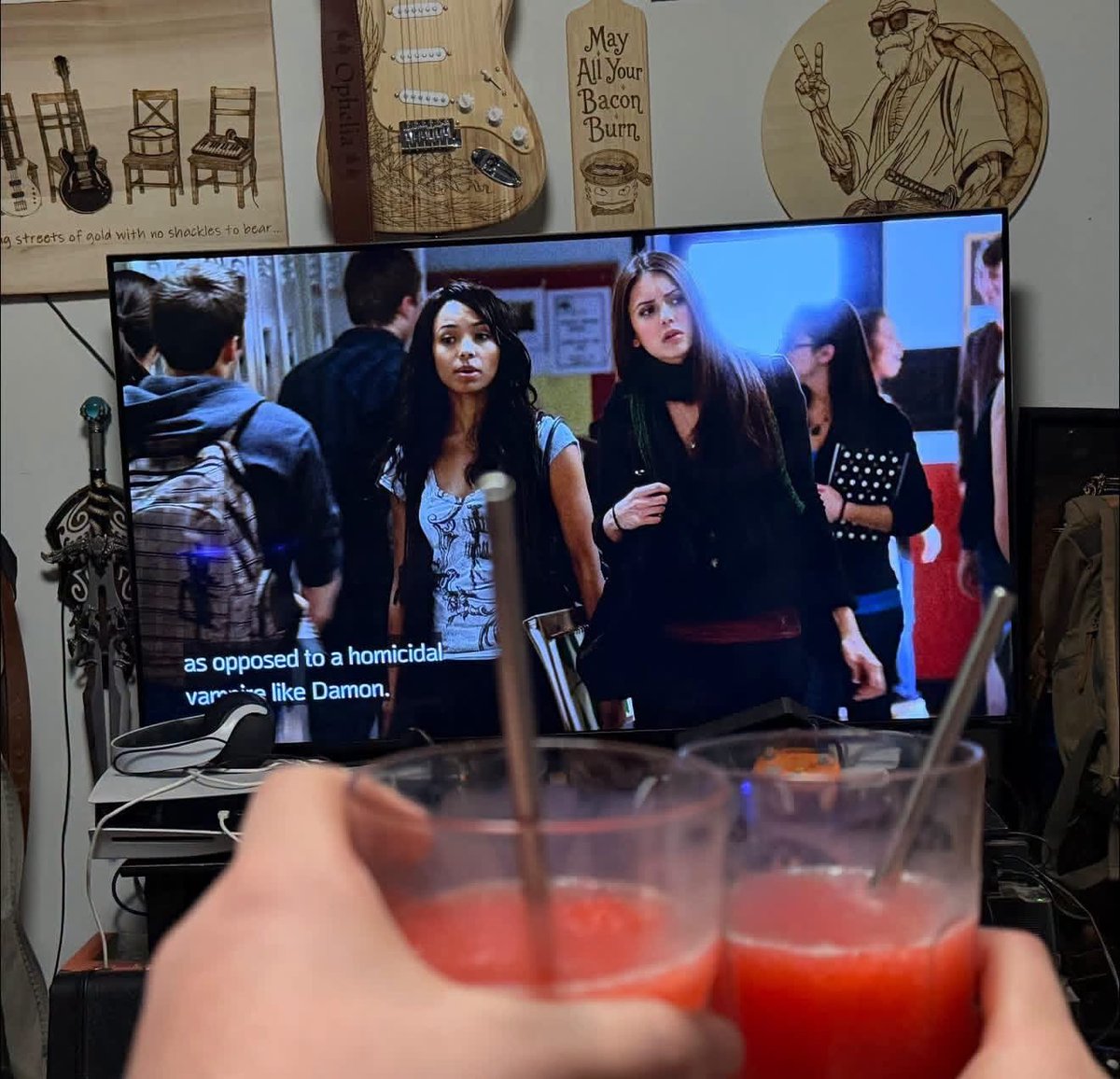 HamhamFan's tweet photo. Photo by Sophia on August 10, 2026. May be an image of a TV, strawberry daiquiri, juice, vodka, and text. https://t.co/ZgZvg1RKng