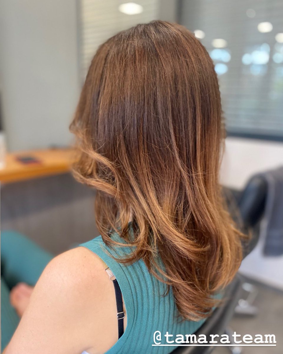 spainhut's tweet photo. Refresh your color before your vacation—your best photos are taken while traveling. So say goodbye to roots! Call us quickly for your appointment or book via MyPlanly. 014373359 @tamarateam https://t.co/BIzMgzEljO