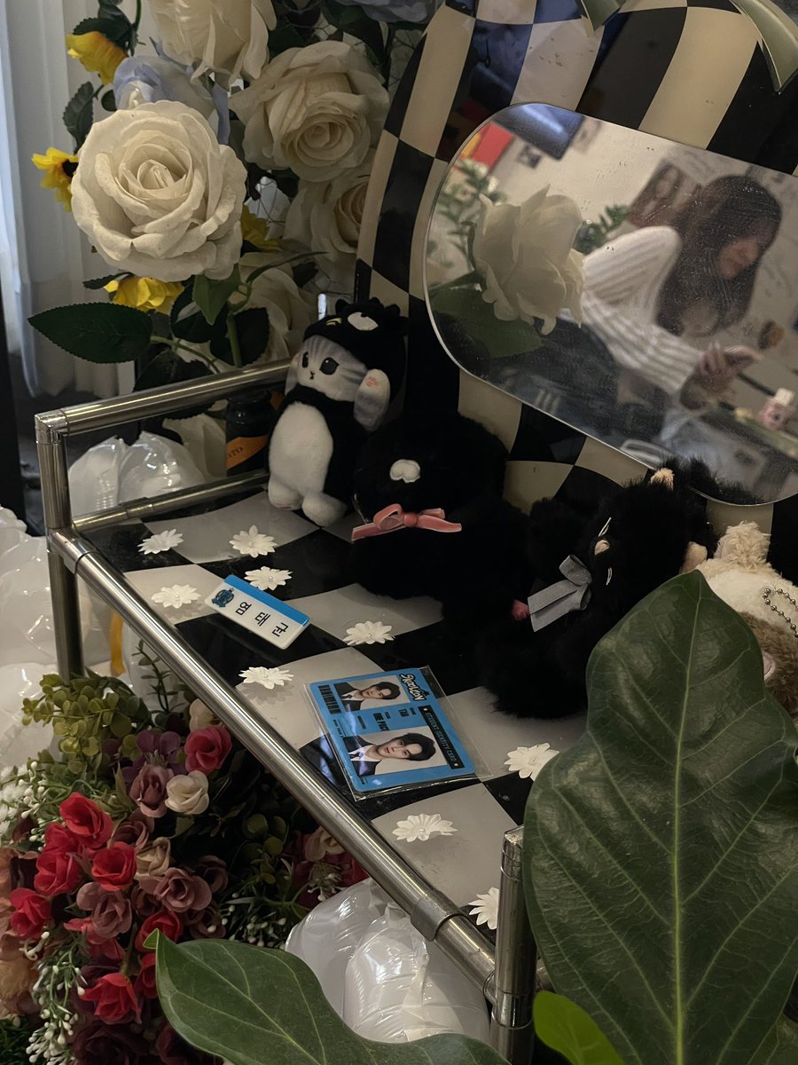 TagsKeyring's tweet photo. 🤍🤍

#HappyTagDay
#Bouquet_of_Happiness
#ONEPACT
#원팩트
#TAG #태그  @at622mr https://t.co/k1TxDdCDfB