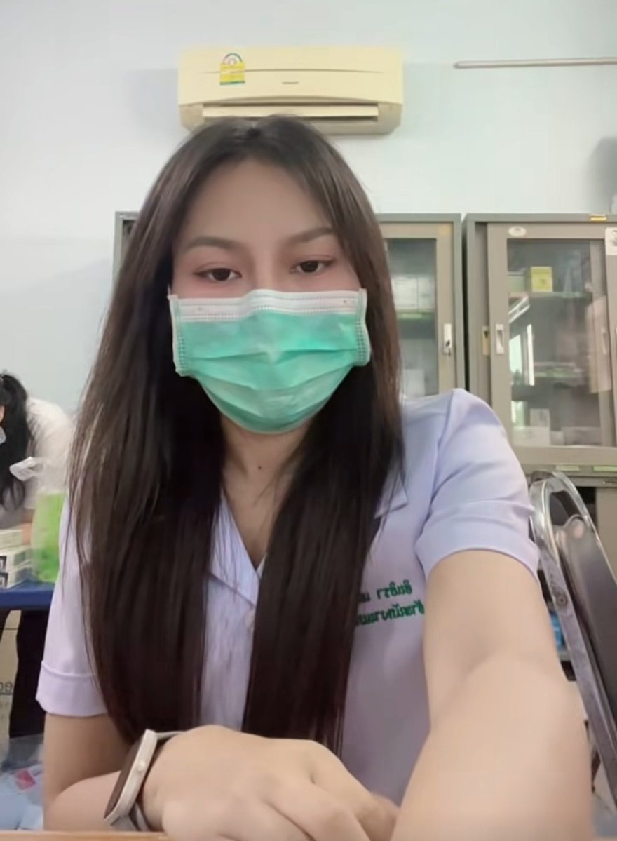 LanaBakewell's tweet photo. ดูheeรีไว้ค่ะ กล้ารัก็กล้าส่ง https://t.co/OeGVz4Lf9A