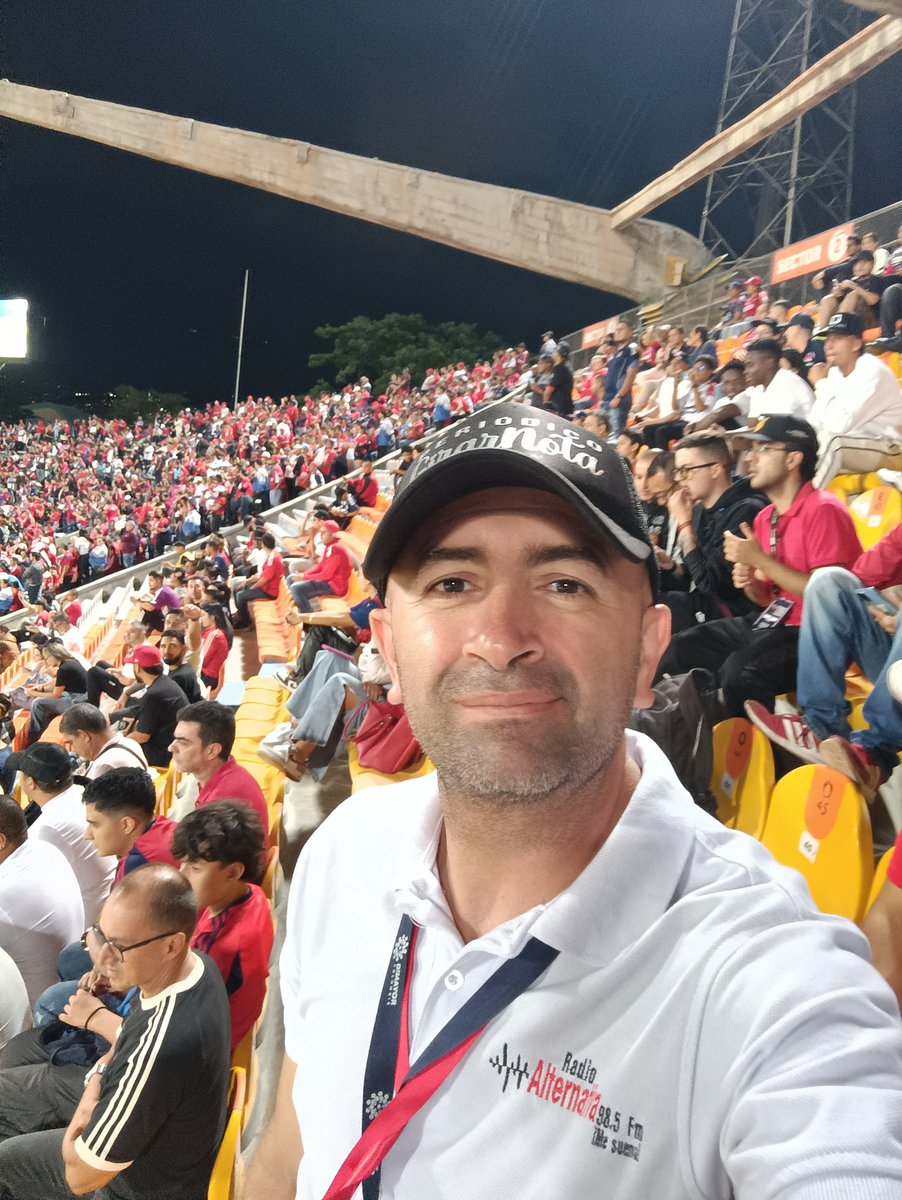 valenciamontoy2's tweet photo. #Dim vs Millonarios. #LigaBetplay2026. 🎤🎤🎤🎧🎧⚽⚽⚽⚽⚽⚽
@Alternativa985 https://t.co/wppj91jakR