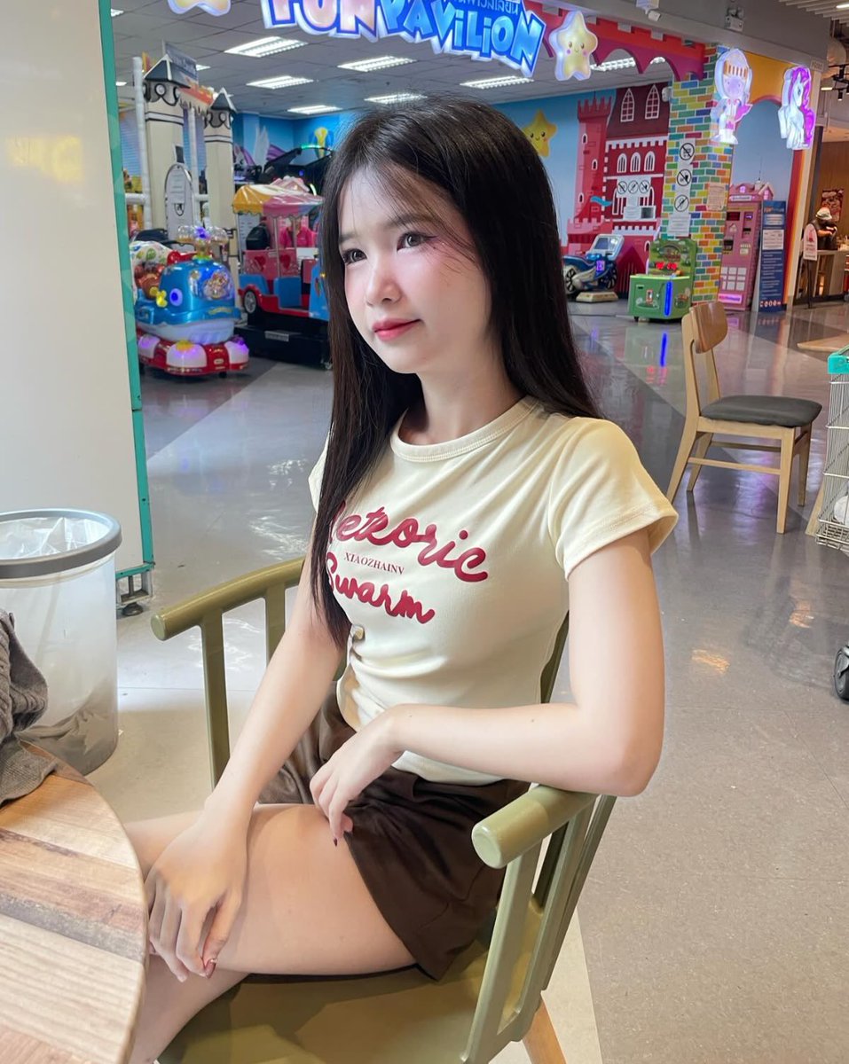 MonikaPrive0's tweet photo. 🍉โจทย์: รถวิ่งด้วยความเร็ว 20 m/s เป็นเวลา 5 วินาที ระยะทางเท่าไหร่💬

𝐋𝐈𝐍𝐄🆔77m8m
https://t.co/jGpkP1Fky7

#รับงานนครปฐม รับงานนครปฐม
#รับงานระยอง รับงานระยอง
#รับงานแม่สอด รับงานแม่สอด
#รับงานเชียงใหม่ รับงานเชียงใหม่
#รับงานอุบลราชธานี รับงานอุบลราชธานี https://t.co/lQQU7a8oX2