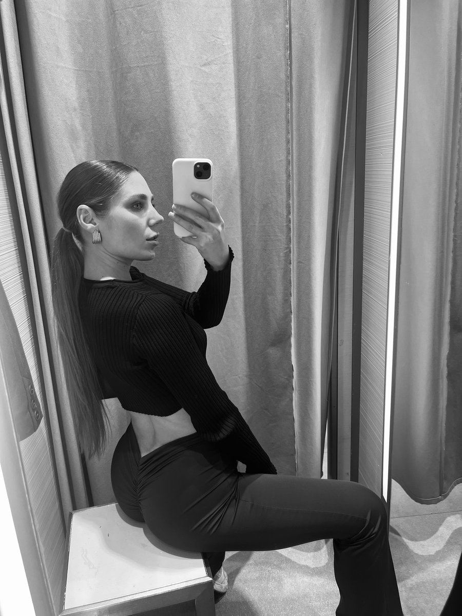 samcollins22's tweet photo. Model life, sports, and photography. https://t.co/FbHg2pKp67