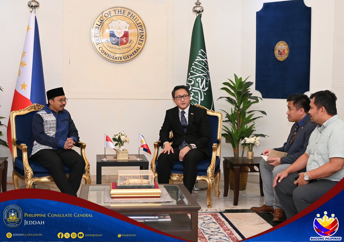 PHinJeddah's tweet photo. On 29 Sept 2026, CG Rommel Romato welcomed Indonesian CG H.E. Sugiri Suparwan for a courtesy call in Jeddah. They discussed consular cooperation, community engagement, and the safety and welfare of their nationals in Saudi Arabia.

#PHinJeddah #PhilippinesIndonesia https://t.co/BELgPStE6M