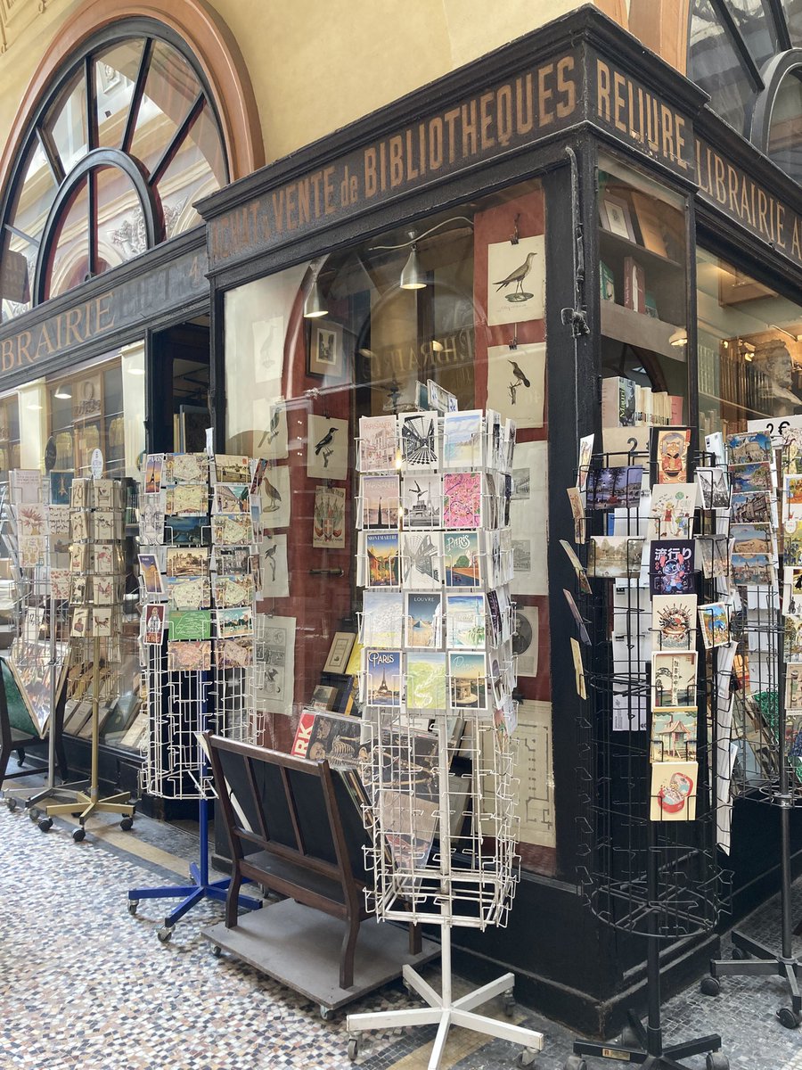 YPiarroux's tweet photo. Bonjour. Galerie Vivienne #paris2 @ParisBiseArt https://t.co/SPYV8rLMXp