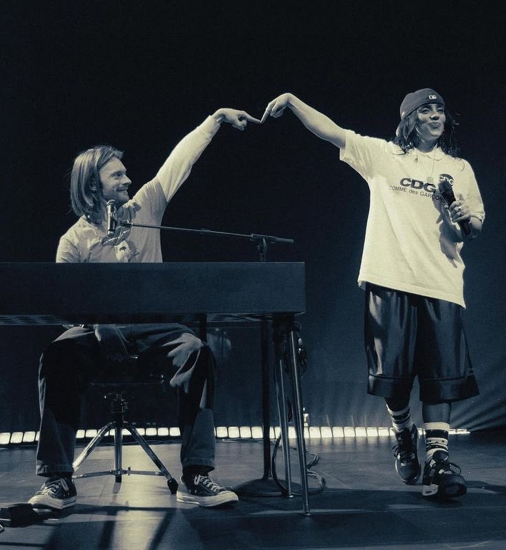 selestesl's tweet photo. Best duo: https://t.co/5ilc8cTzxM