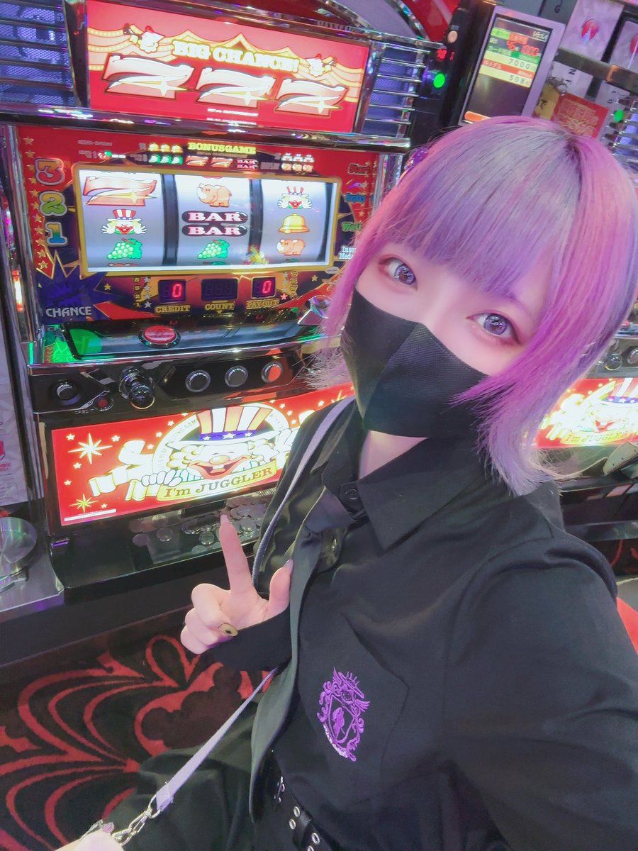 dechanax's tweet photo. マギレコ1000枚くらいでたけど半分くらい飲まれて、やっぱ違うかも~🥺で辞め

❤️‍🔥メガメガシンドー❤️‍🔥
末尾①気になります👀❣️
ってことで末①のネオアイムでお捲りちゃれんじ🤡

SAO2、やじきた、キンハナ、Lハナビあたりも気になるな~💭

#マルハン太田新道町店 
#でちゃう取材・禅超 PR https://t.co/aNRdQTO6vf