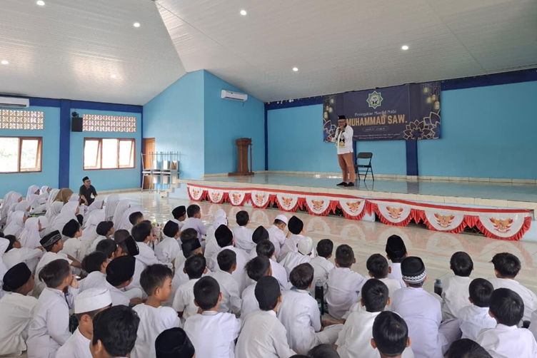 dompetdhuafaorg's tweet photo. Sinergi Dompet Dhuafa dan Al Yasmin 2 Bogor Dukung Percepat Pemulihan Gempa NTT

https://t.co/xV4TXJY7uq https://t.co/nahe3doHqX