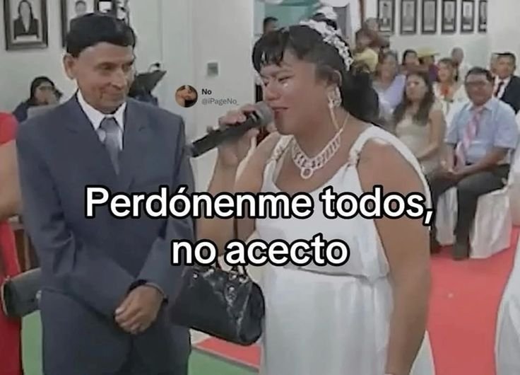 SunnySolecitOs's tweet photo. Cierto españolete huyendo del País por violentador, dejando vestido y alborotado a su novio en la boda: https://t.co/DGmWyTrzDz