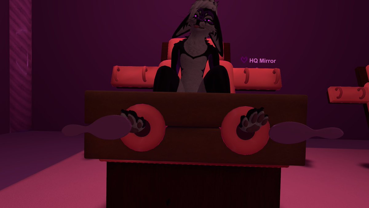 aatcfan4356's tweet photo. you walk in a room and see me like this, i've been a bad boy, what do you do? https://t.co/YMUPHP7OKe