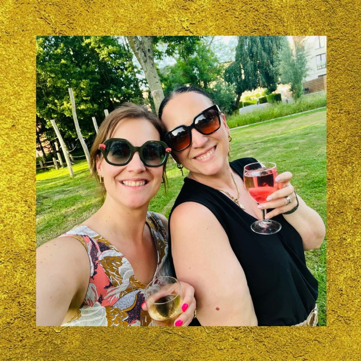 Affliction92's tweet photo. After-work besties https://t.co/V4UOJcKE2B