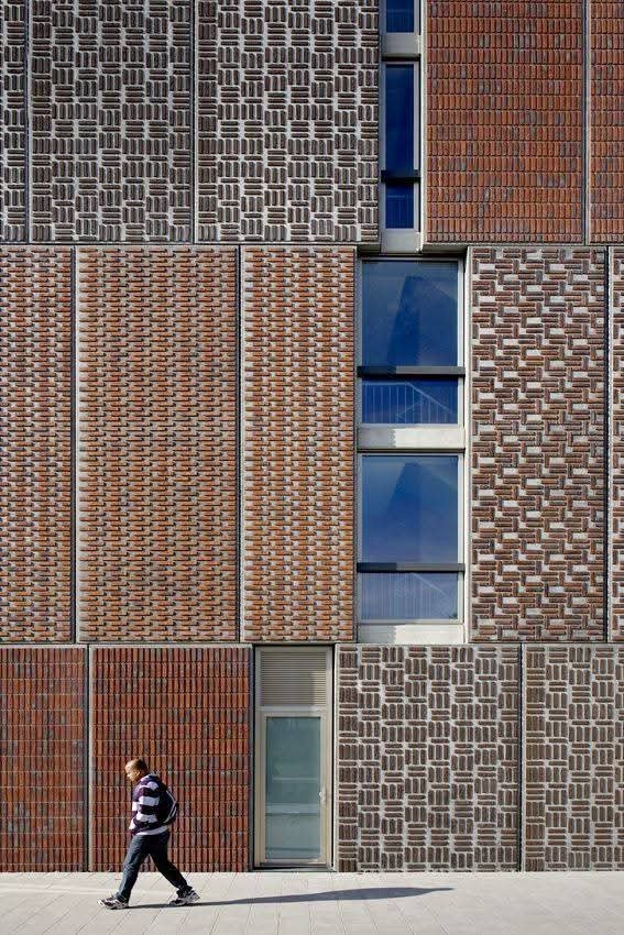 findelbloc's tweet photo. ⭕ Juego de texturas #MiercolesEnladrillado

Block A Noordstrook | 2️⃣0️⃣0️⃣9️⃣ | Países Bajos | Dick van Gameren architecten

#arquitectura #architecture #archilovers #diseño #design https://t.co/Bvx3kvVqCV